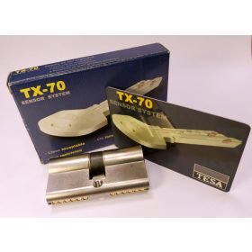 ZÁRBETÉT TX-70   30X30  NK